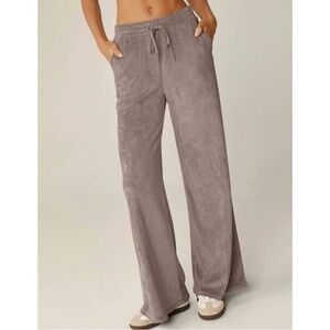 listing-status-banner